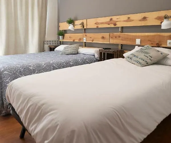 Atuaire Gran Vivienda En Centro Historico San Lorenzo * Burgo